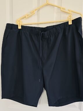 2/$15 Greg Norman Collection Navy Athletic Drawstring Shorts